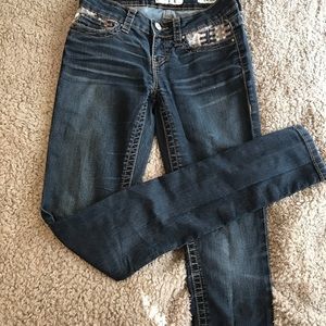 Jeans from buckle
